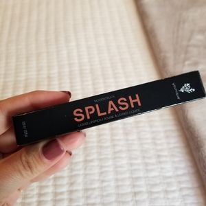 Younique Splash Liquid Lipstick in Sympathetic